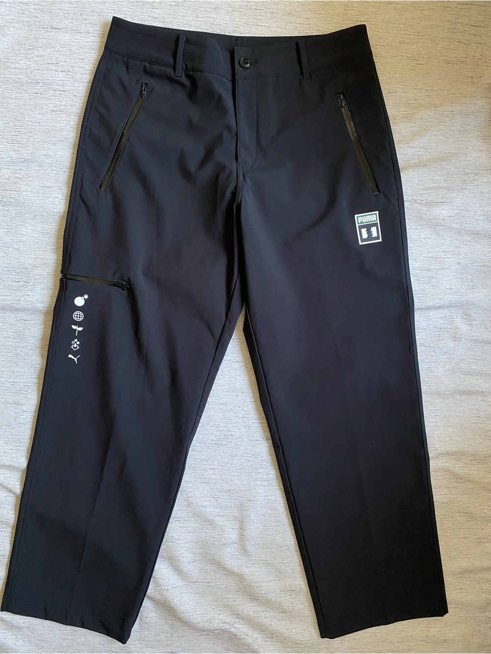 Puma Men’s Black Zip Pockets Pants Size M(32)